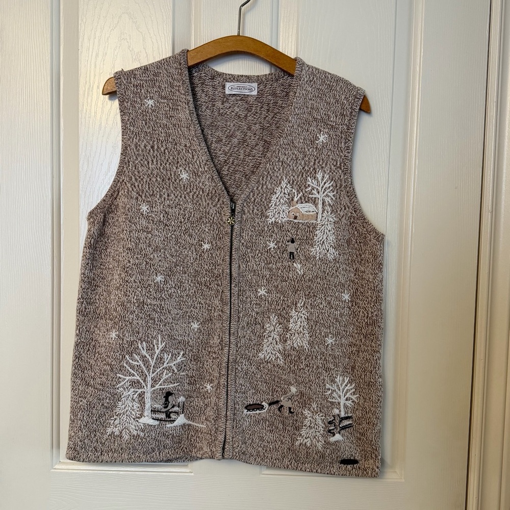 Northern Reflections Brown Winter Zip Vest Size Medium